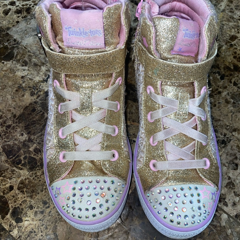 GUC girls Skechers Twinkle Toes Kids Sneakers - Gold and Pink size 1 - Picture 11 of 13
